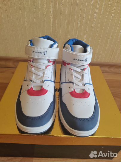 Кроссовки для мальчика 36 размер новые
