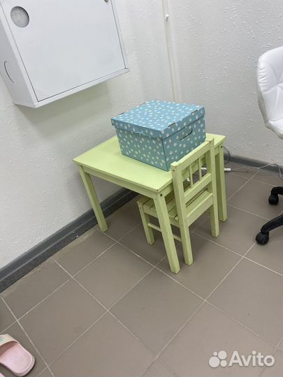 Детский стол и стул IKEA