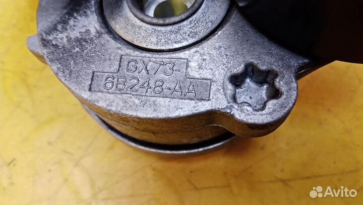 Натяжитель цепи Range Rover Velar LR071712