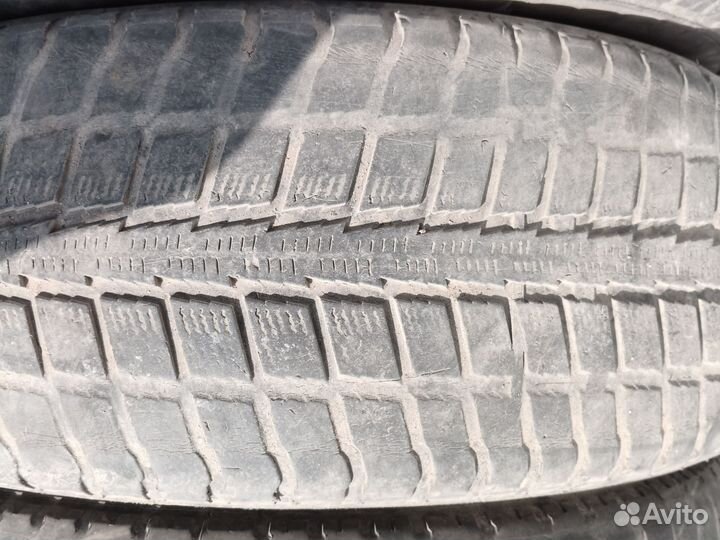 Kenda KR27 IceTec 225/60 R17 99