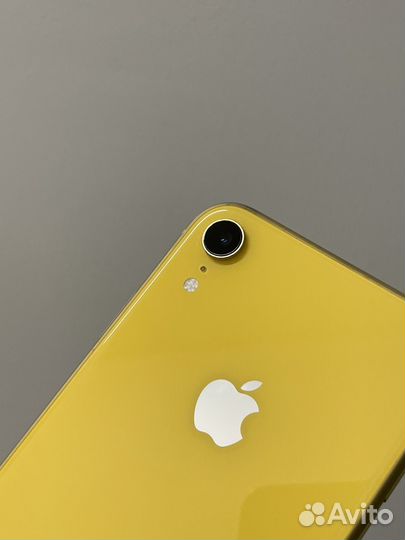 iPhone Xr, 128 ГБ