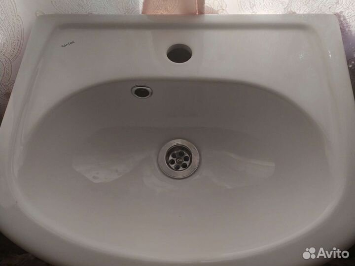 Тумба с раковиной для ванной новая