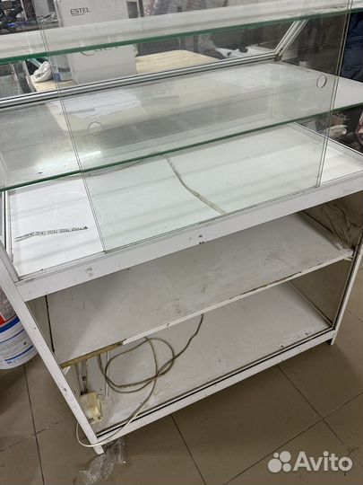 Стеклянная витрина бу