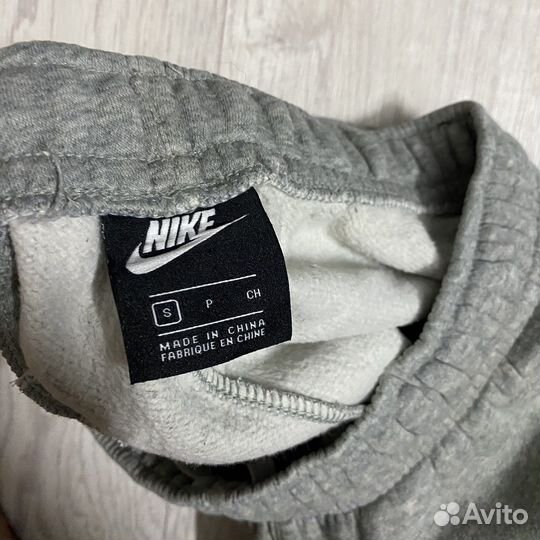 Спортивные штаны nike