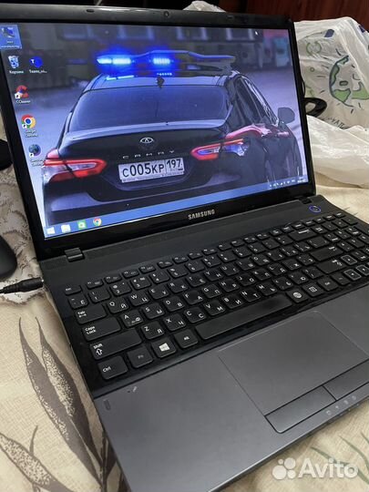 Ноутбук samsung np300e5c