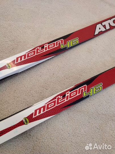 Беговые лыжи atomic motion 46