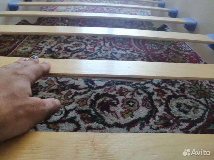 Детская кровать машинка с матрасом