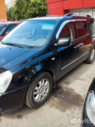 Kia Carnival, 2009
