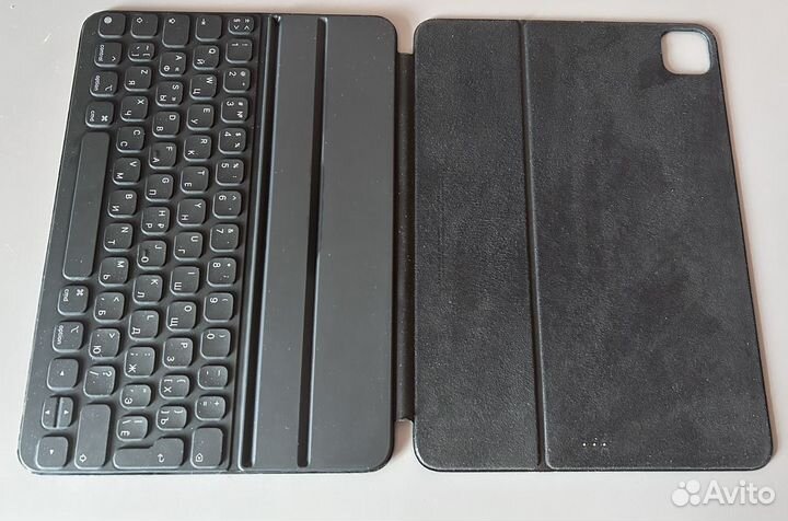 Клавиатура Apple SMART Keyboard Folio