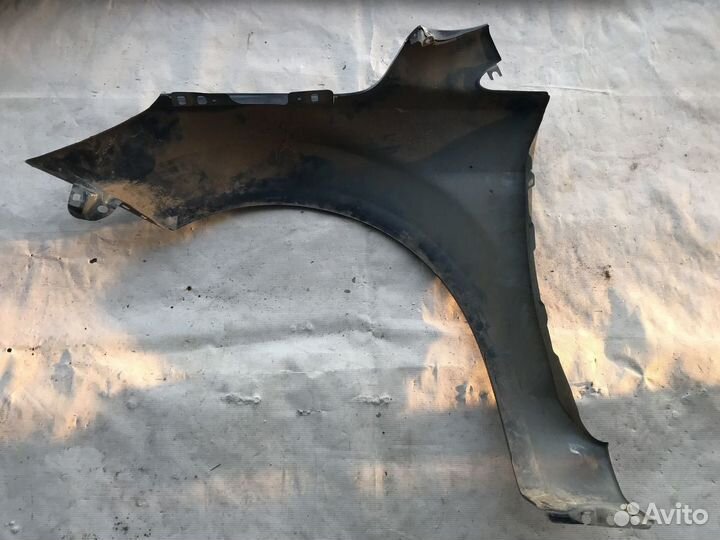 Крыло переднее правое Ford Focus 2 рестайлинг 2008