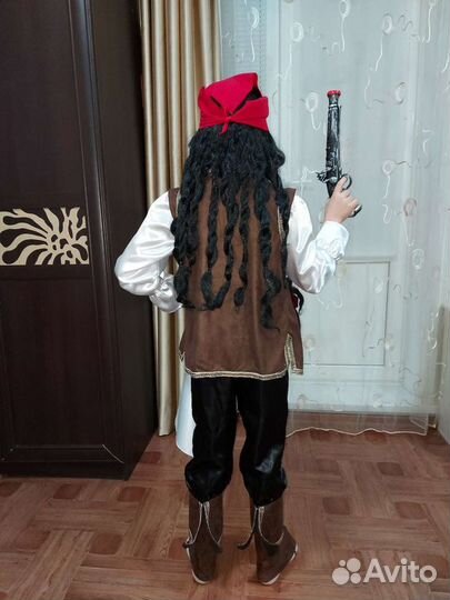 Прокат пират Джек Воробей