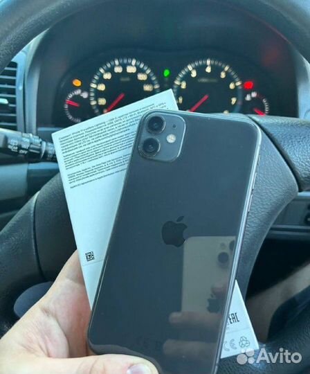 iPhone 11, 128 ГБ