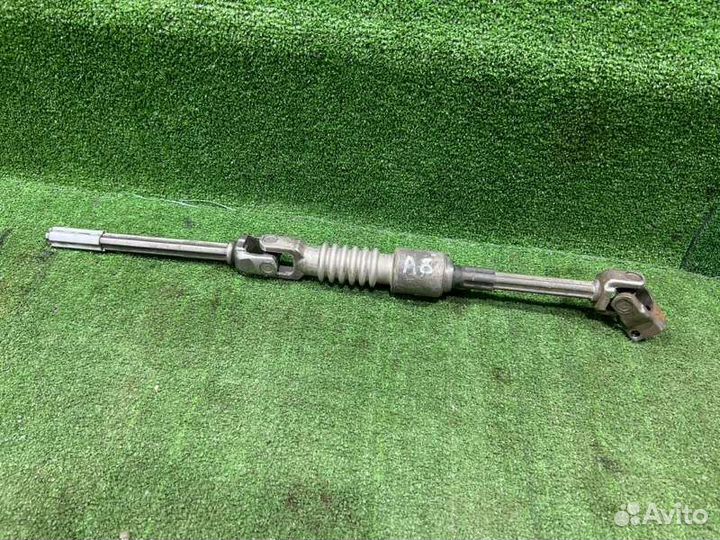 Рулевой карданчик Audi A8 седан 4.2 2004