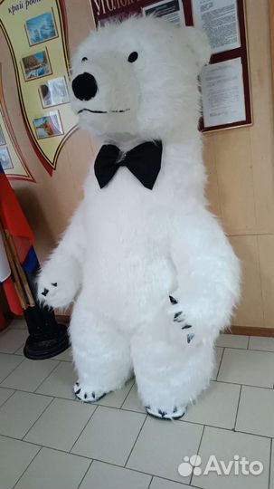 Мишка Умка на праздник