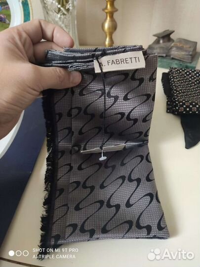 Шелковый шарф мужской