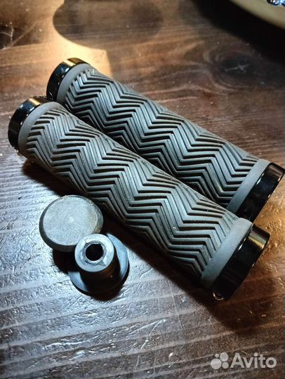 Грипсы для велосипеда welt