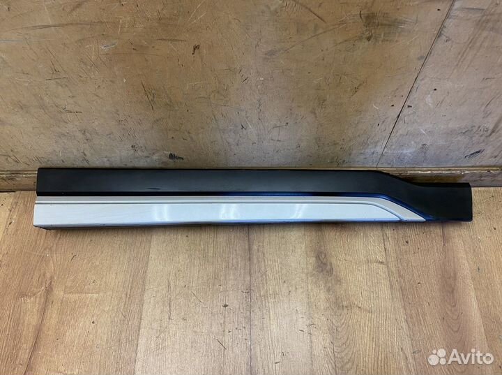 Накладка двери пер правой Subaru Forester SK S14