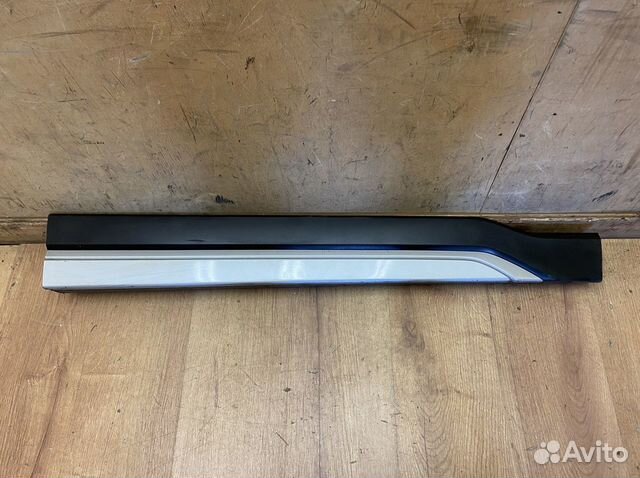 Накладка двери пер правой Subaru Forester SK S14