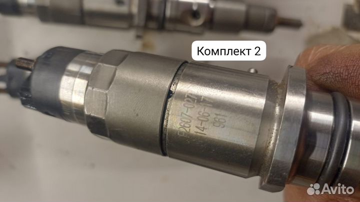 Форсунка дизельная cummins 445120059/044512023 б/у