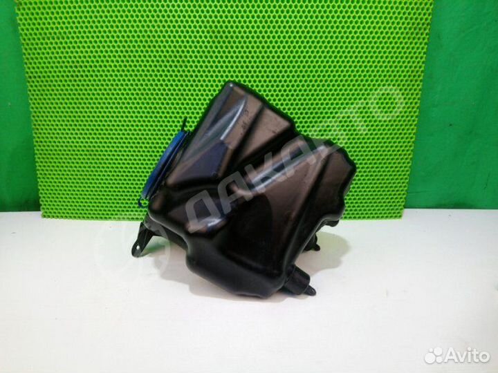 Бачок омывателя лобового стекла Mercedes-Benz S