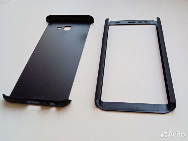 Чехол на телефон