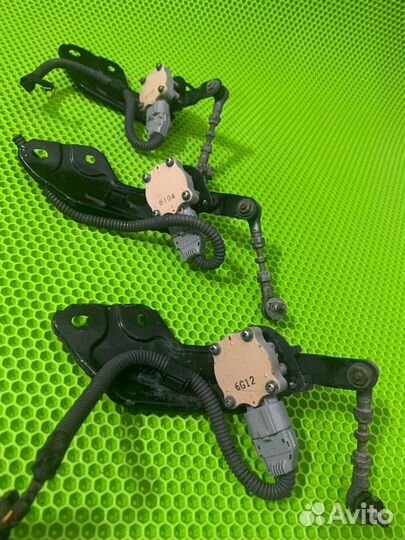 Датчик положения кузова Toyota Land Cruiser Prado