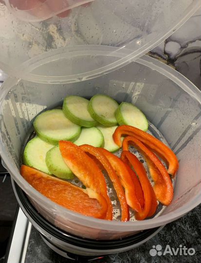 Пароварка двухуровневая в подарок на праздник