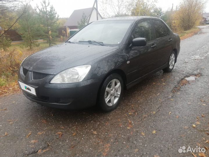 Mitsubishi Lancer 1.6 МТ, 2004, 300 000 км