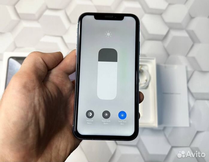 iPhone Xr, 128 ГБ