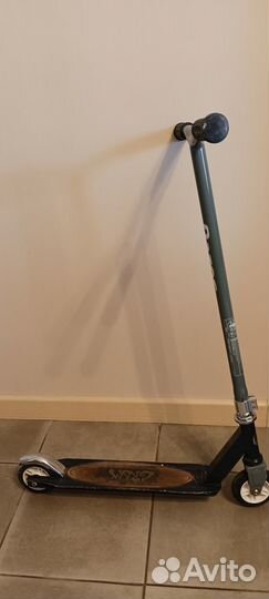 Самокат Grom фирмы Rasor
