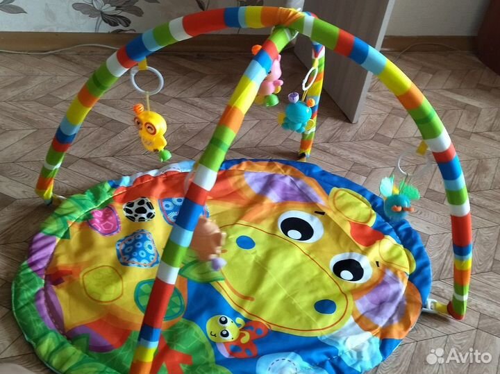 Развивающий коврик
