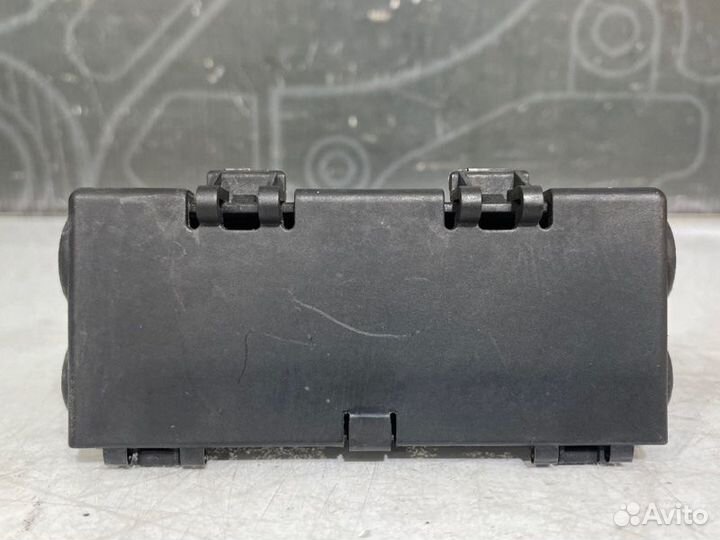 Канал для кабелей Bmw X5 E53 M54B30 2006