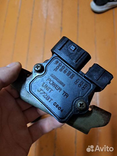 Коммутатор зажигания Mitsubishi J723T