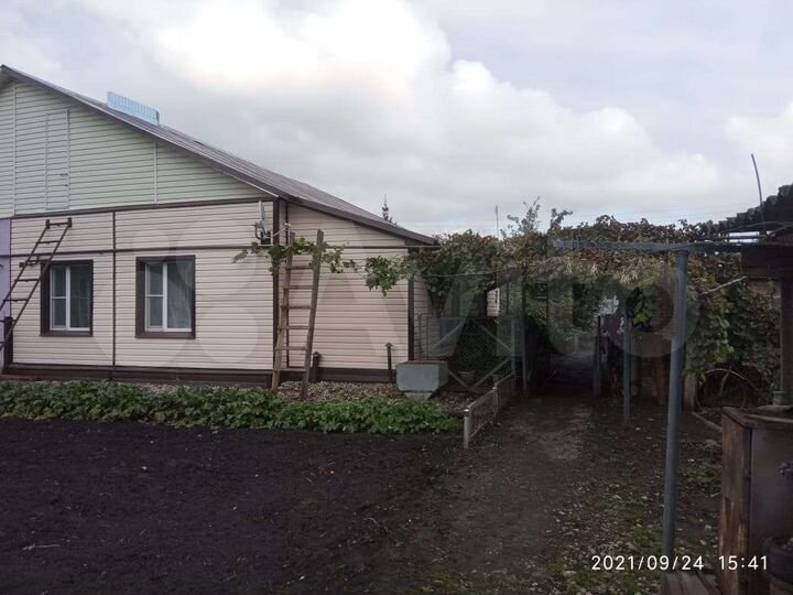 Дом 70 м² на участке 9 сот.