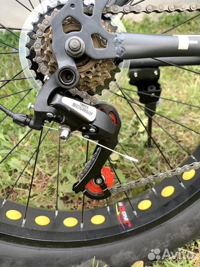 Велосипед фэтбайк R26