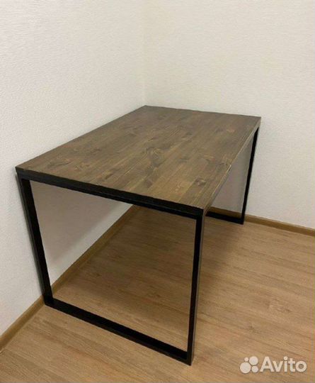 Компьютерный стол лофт массив