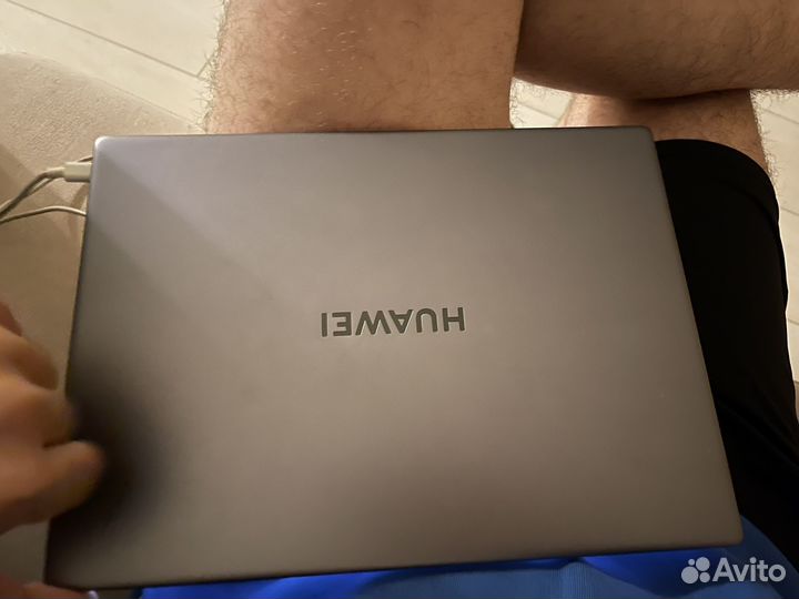 Ноутбук Huawei matebook 14