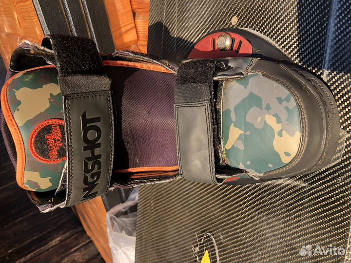 Крепления для вейкборда slingshot