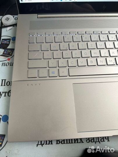 Hp envy 17 core I7 1165G7/1024gb