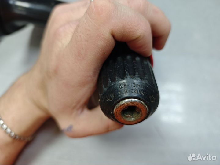 Дрель шуруповерт Skil