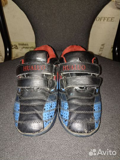 Кроссовки детские 30, 33, 35 размер