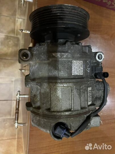 Компрессор кондиционера таурег 3.2 7L6820803P