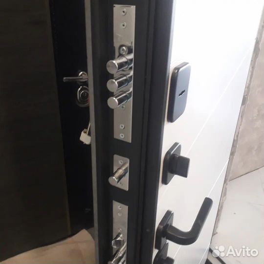 Вскрытие замка. Замена. Ремонт. Открыть дверь