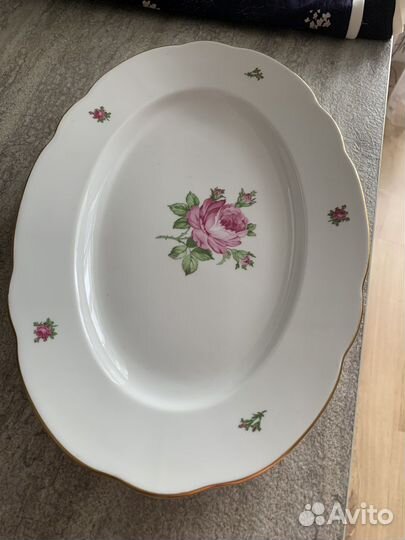Блюдо фарфор гдр Роза