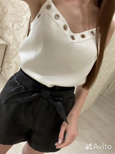 Кожаные шорты