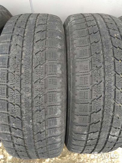 Toyo Observe GSi-5 225/60 R17 99