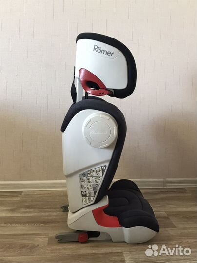 Детское автокресло 15 до 36 кг britax romer