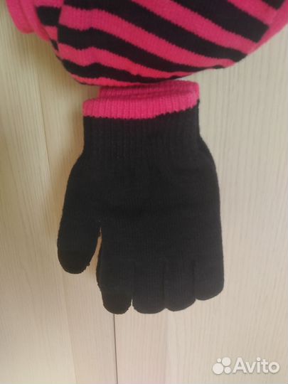 Перчатки новые Next 11-13 лет комплект
