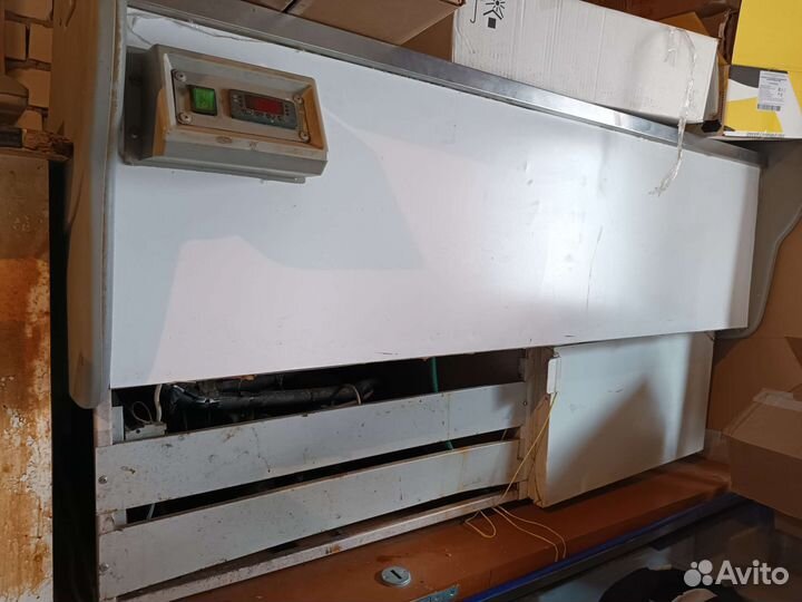 Лари магазинные б/у