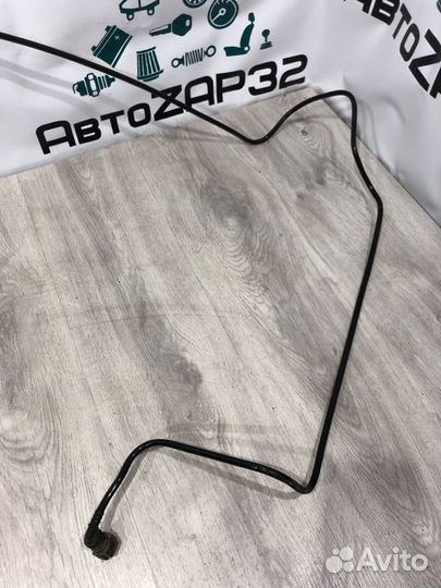 Трубка топливная Renault Megane 3 K4M838 2012